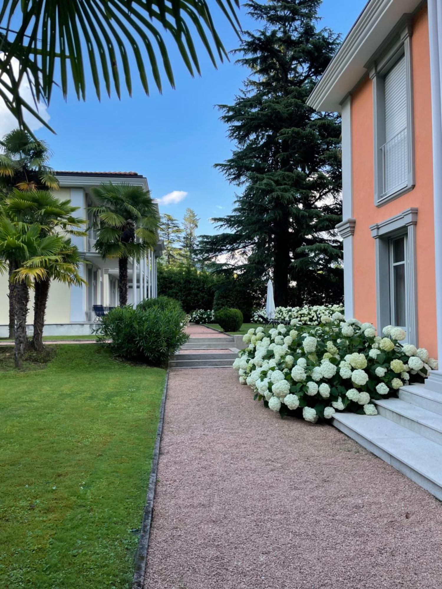 Ville Lago Lugano 포르토 세레시오 외부 사진